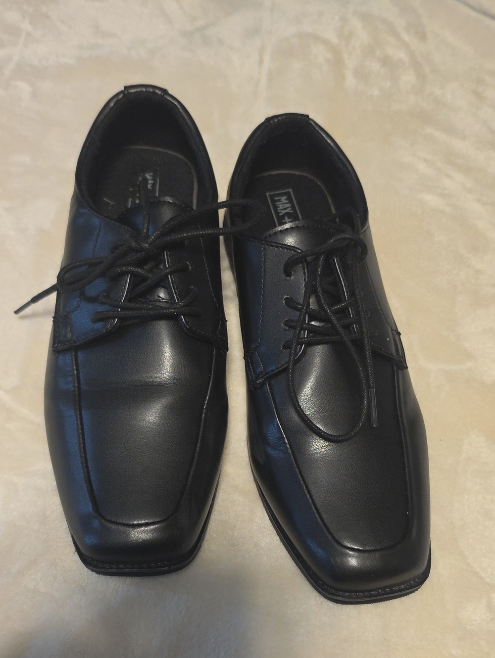 Men's Black Lace-Up Derby Shoes - Classic Formal Style
